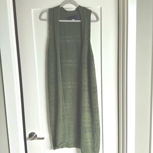 Long knitted cardigan